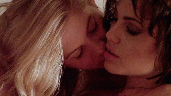 Angelina jolie lesbian movie