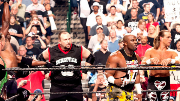 10 Best Survivor Series Elimination Matches – Page 10