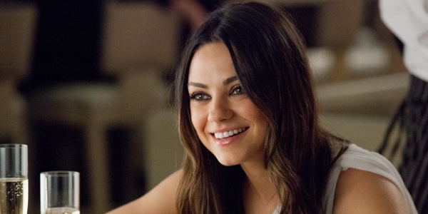 Ted-Mila-Kunis.jpg