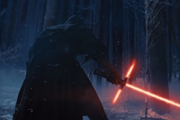 Star-Wars-The-Force-Awakens-Kylo-Ren-Lig