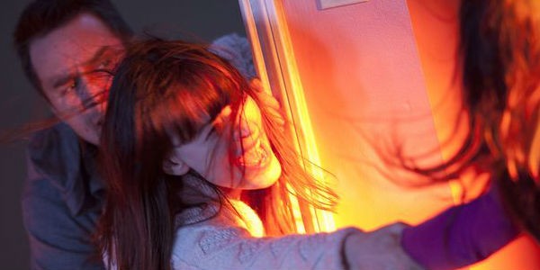 Poltergeist 2015 Still 3