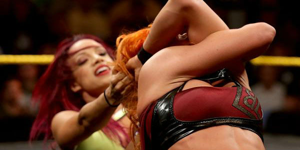 Sasha Banks Becky Lynch