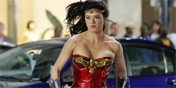 10 Things You Didn't Know About Wonder Woman - Page 10