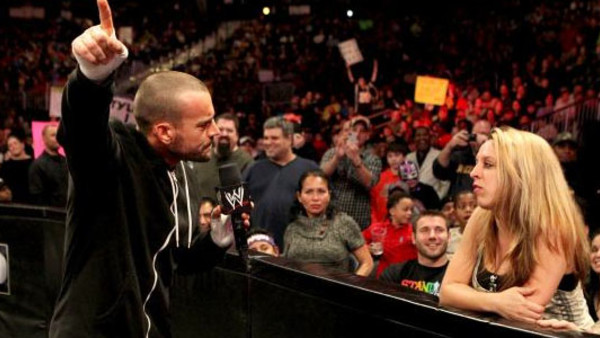 WWE: 7 Things Fans Should Say To