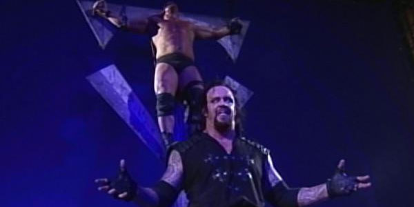 undertaker-sacrifices-stone-cold.jpg