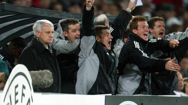 Newcastle Vs Feyenoord Sir Bobby Robson