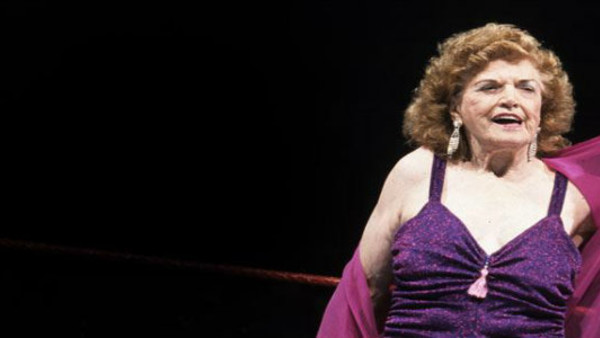 Mae Young Rr