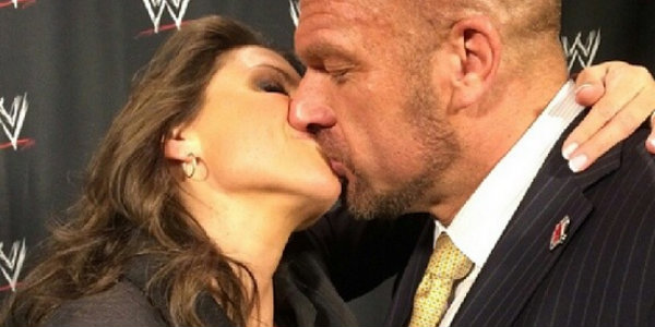 600px x 300px - 15 Stephanie McMahon Backstage Photos You Need To See â€“ Page 3