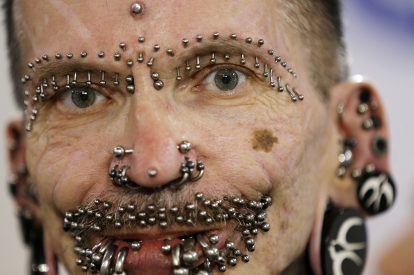 Extreme deals face piercings