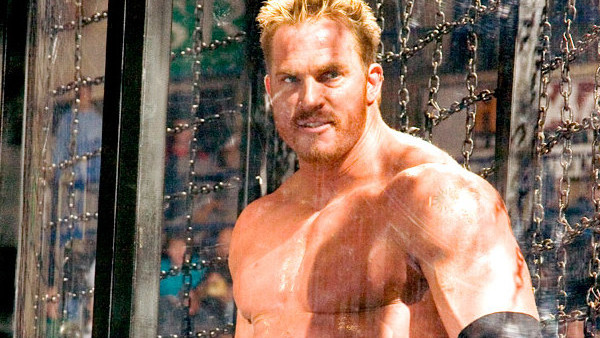 10 Worst WWE Superstars To Ever Wrestle In The Elimination Chamber – Page 4