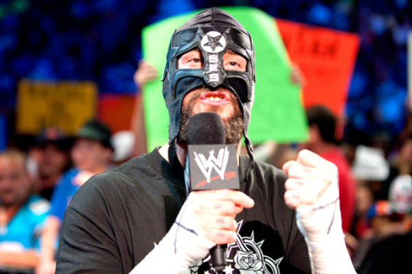 10 Wrestling Attires You Totally Forgot Famous WWE Stars ...