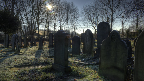 St georges church graveyard