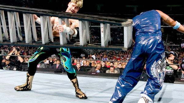 Eddie Guerrero Rey Mysterio SummerSlam 2005 Ladder Match