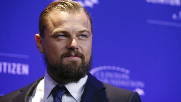 Actor Leonardo DiCaprio poses before the Clinton Global Citizens awards ceremony for the Clinton Global Initiative 2014 in New York