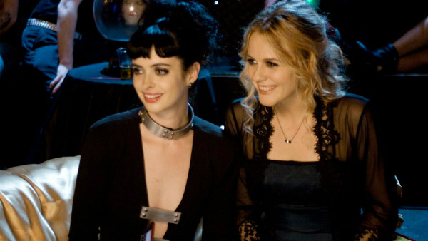 Krysten Ritter Alicia Silverstone Vamps