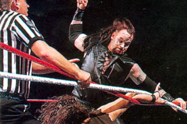 The Undertaker's 17 WWE Survivor Series Matches - From Worst To Best – Page  16