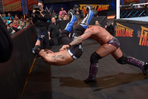 wwe fastlane 2016 match