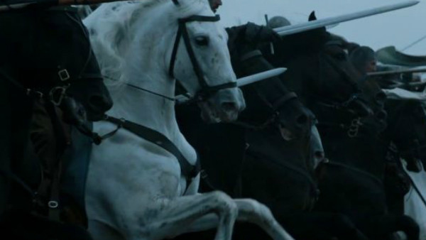 Game Of Thrones trailer horses battle