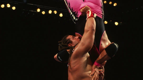 British Bulldog Bret Hart 1992 SummerSlam.jpg