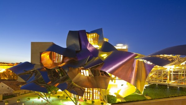 Spain, Spanish Basque Country, Alava Province, Rioja Alavesa, Elciego, Hotel Marques de Riscal designed by architect Frank Owen Gehry open in 2006