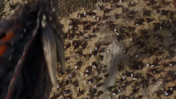 Game Of Thrones Drogon Crowd.jpg