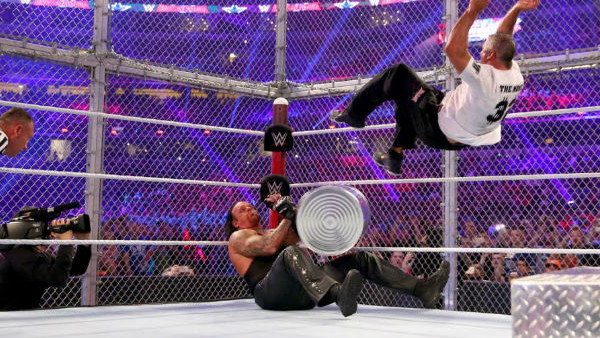 shane mcmahon the undertaker wrestlemania 32.jpg