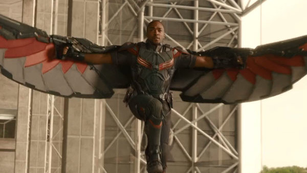 Falcon Anthony Mackie.jpg