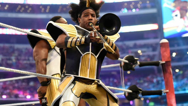 xavier woods wrestlemania 32.jpg