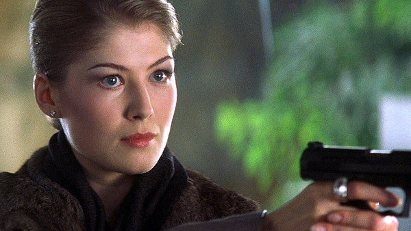 Rosamund Pike Bond