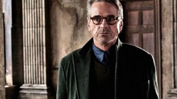 Jeremy Irons Alfred