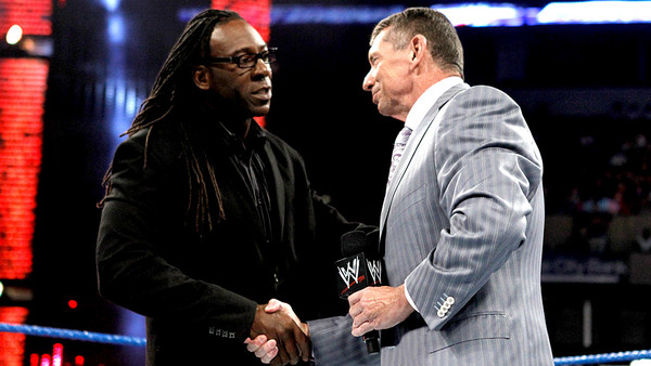 Ranking Every WWE Smackdown General Manager - From Worst To Best