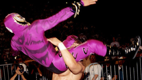 Rey Mysterio Eddie Guerrero Halloween Havoc 1997
