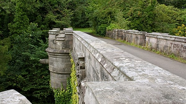 Overtoun Bridge