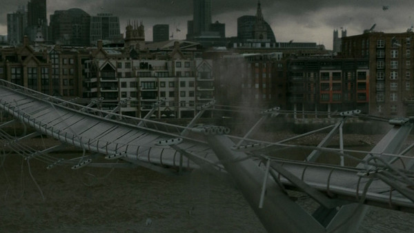Harry Potter And The Half Blood Prince Millennium Bridge
