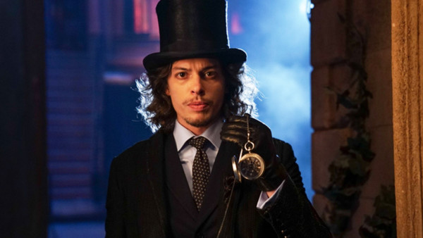 Gotham Season 3 Mad Hatter Actor