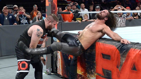 kevin owens seth rollins