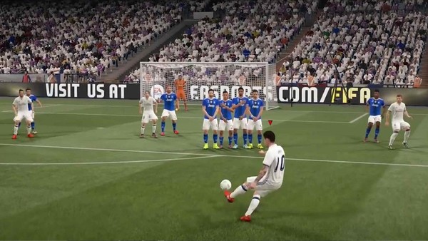 FIFA 17 free kick