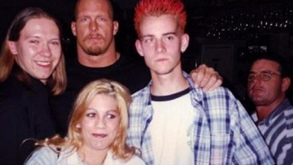 50 WTF Photos From Stone Cold Steve Austin's Career – Page 15