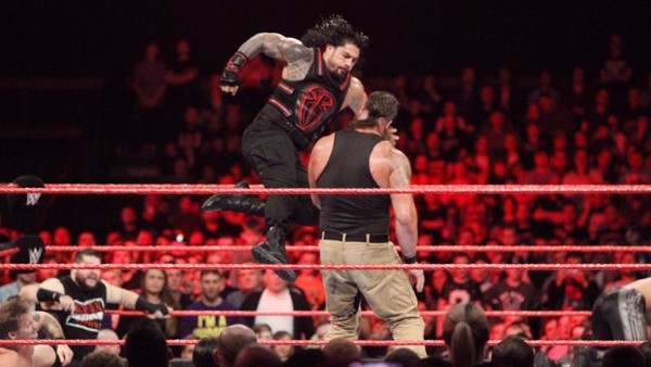 roman reigns braun strowman