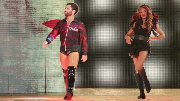 noam dar alicia fox