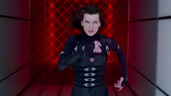 Resident Evil Retribution Milla Jovovich Laser