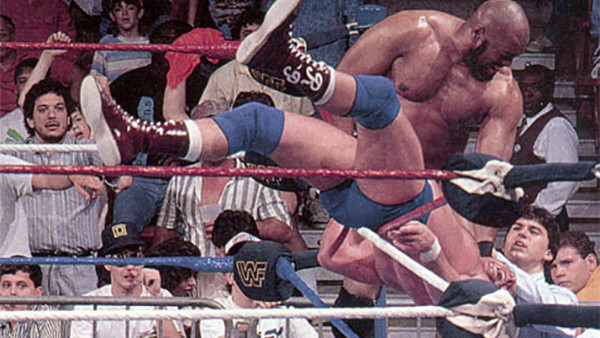 Royal Rumble 1990 Piper Bad News Brown