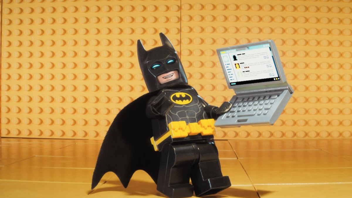 LEGO Batman Easter Egg FINALLY Makes Siri Call You Batman
