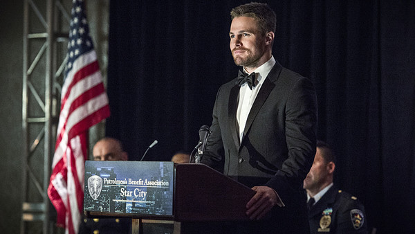 Arrow Oliver Queen Mayor