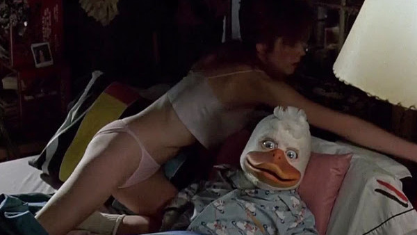 Howard Duck Porn - 9 Weirdly Erotic Scenes From Family Films â€“ Page 3