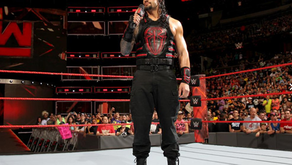 WWE Raw Roman Reigns