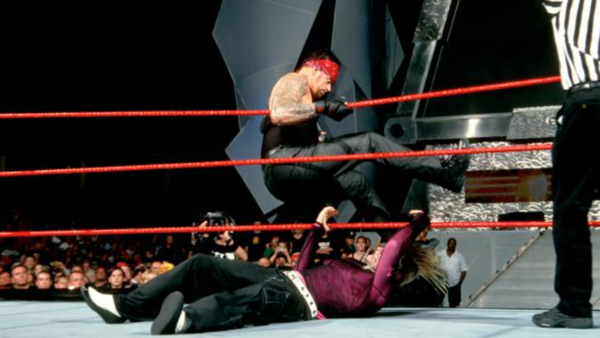 Undertaker Jeff Hardy Ladder Match