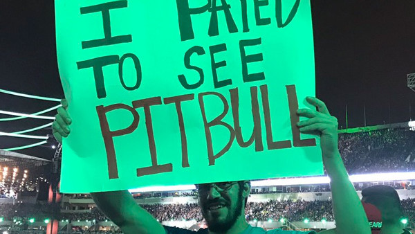 Pitbull WrestleMania Sign