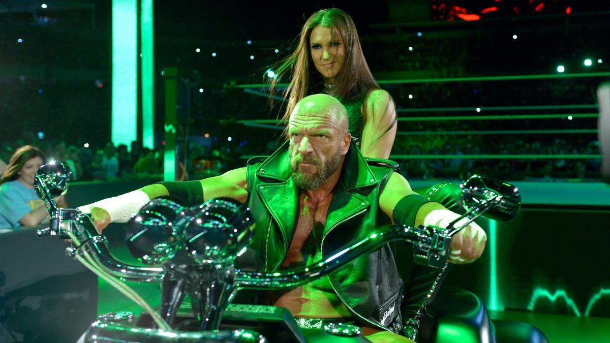 10 Fascinating WWE WrestleMania 33 Facts