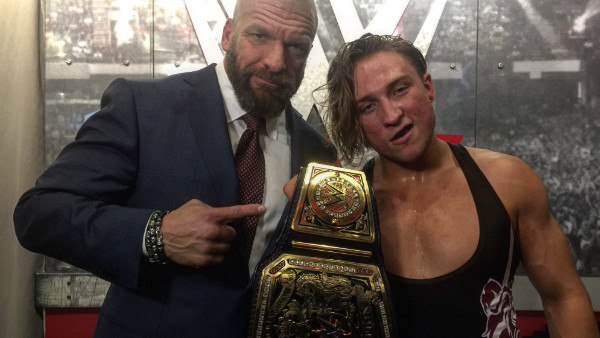 Pete Dunne Triple H